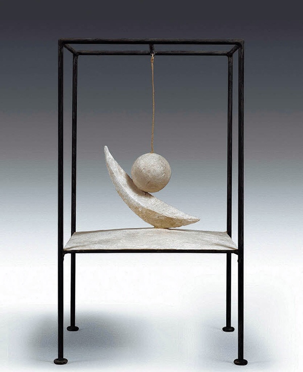 Giacometti. Suspended Ball 1931. | BiadCourse Blog